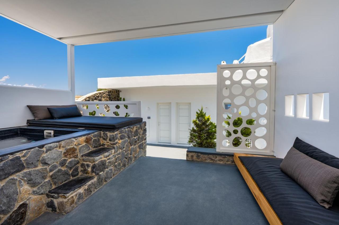 Callia Retreat Suites - Adults Only Fira  Exterior foto