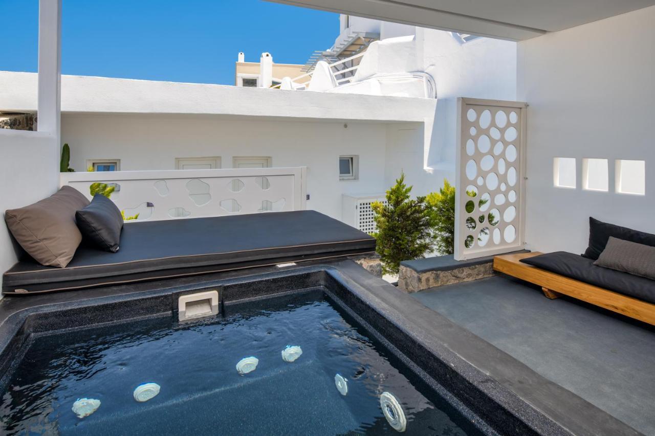 Callia Retreat Suites - Adults Only Fira  Exterior foto