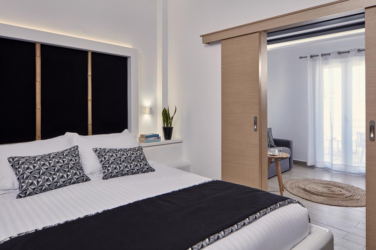 Callia Retreat Suites - Adults Only Fira  Exterior foto